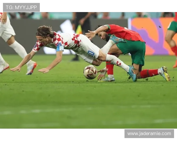 足球盛宴：从世界杯到青训，探索足球发展的全球趋势与未来挑战